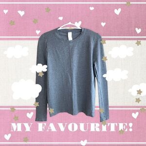 𝅺FABLETICS Long Sleeve T-Shirt EUC